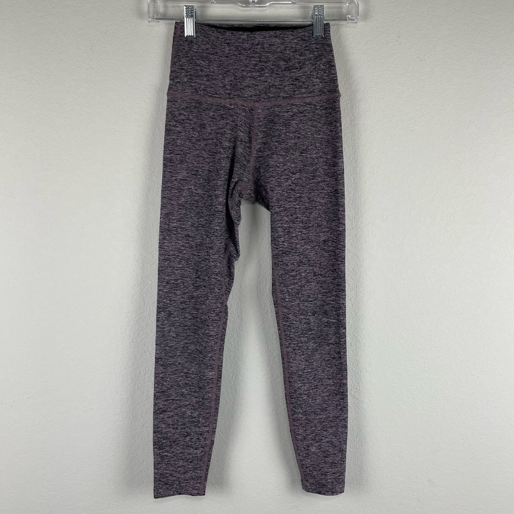 Beyond Yoga Purple Gray Heathered Athletic Athleisure Cropped Leggings Size XS